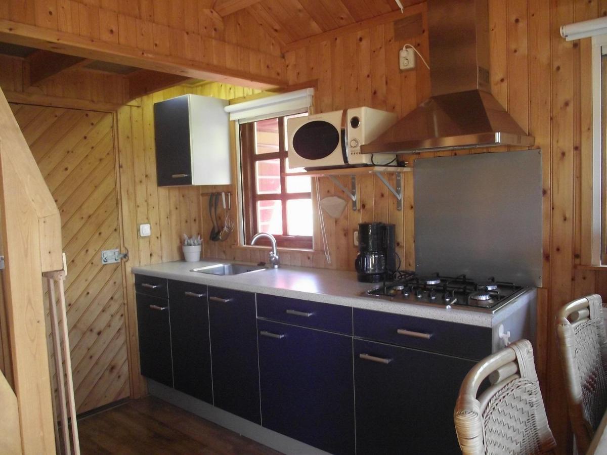 Vakantiehuisjes Landgoed Sonneborghe Kollumerzwaag Esterno foto