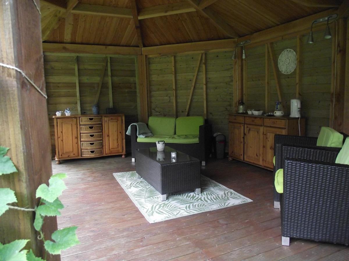 Vakantiehuisjes Landgoed Sonneborghe Kollumerzwaag Esterno foto