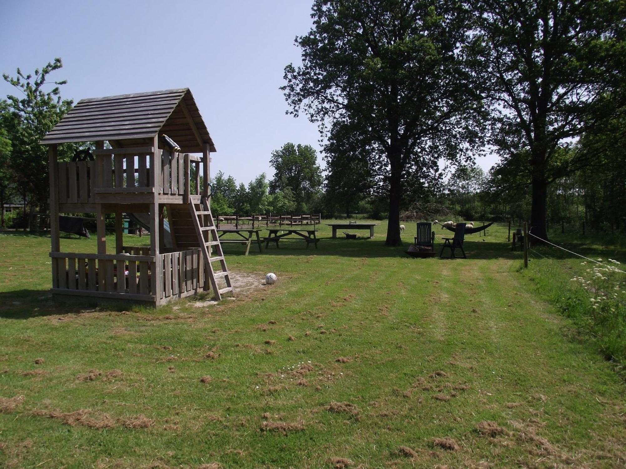 Vakantiehuisjes Landgoed Sonneborghe Kollumerzwaag Esterno foto