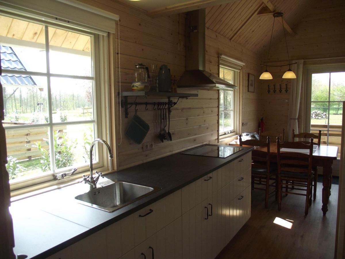 Vakantiehuisjes Landgoed Sonneborghe Kollumerzwaag Esterno foto