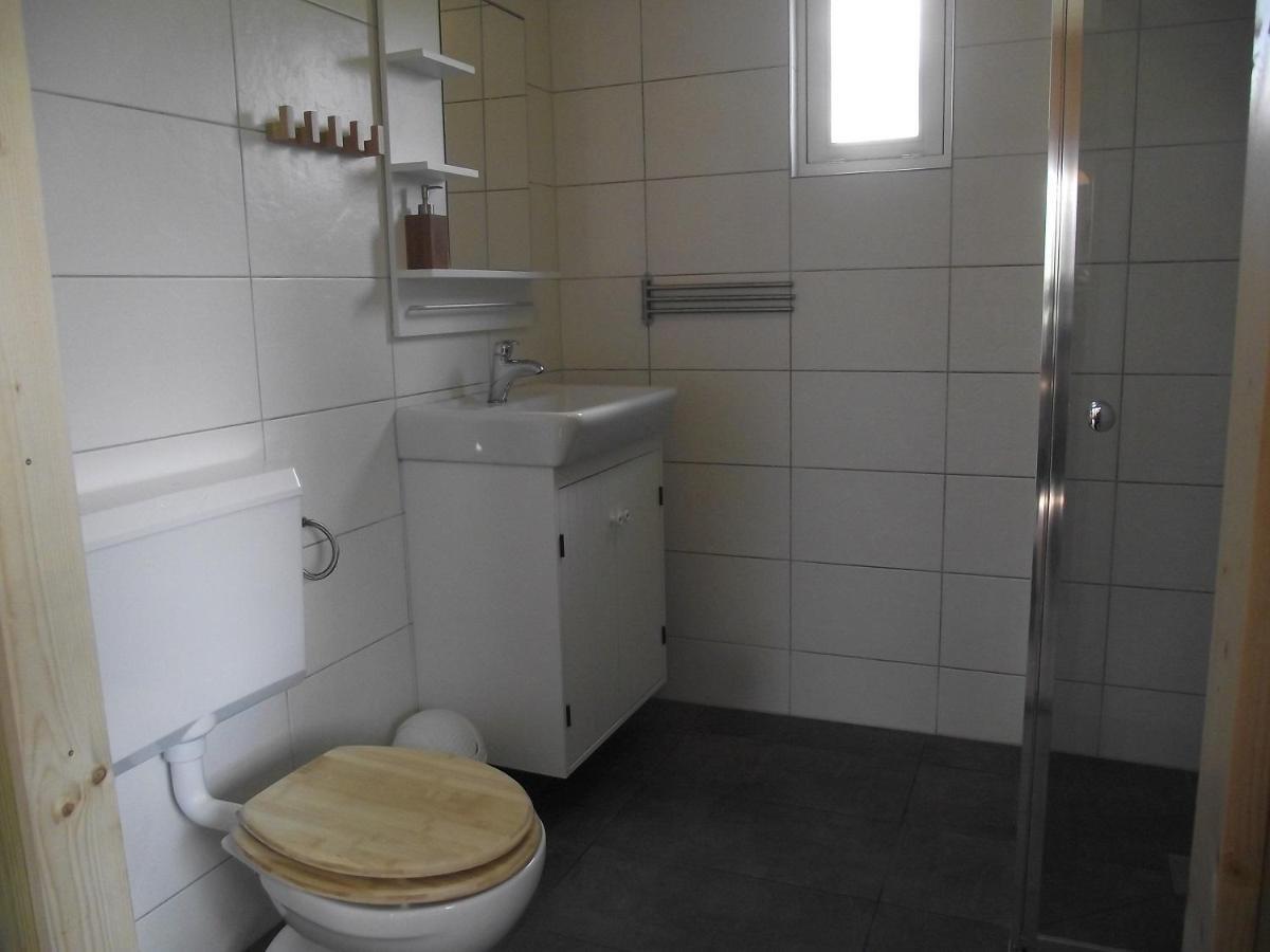 Vakantiehuisjes Landgoed Sonneborghe Kollumerzwaag Esterno foto